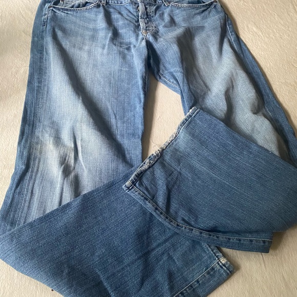 7forallmankind straight leg excellent condition! - Picture 2 of 7